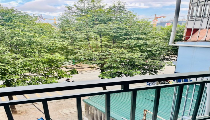 Cho thuê nhà nguyên căn làm VP C.ty, KD online, 4 tầng x 40m2, 4 ngủ, 12 Triệu/th